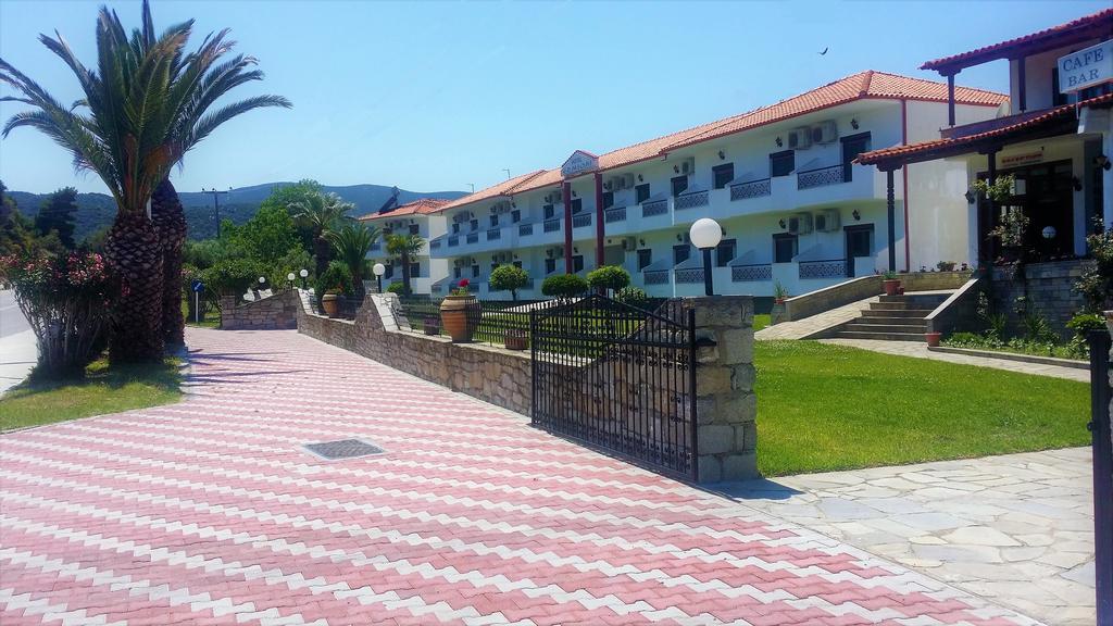 Hotel Ermioni Kalamítsion Exterior foto